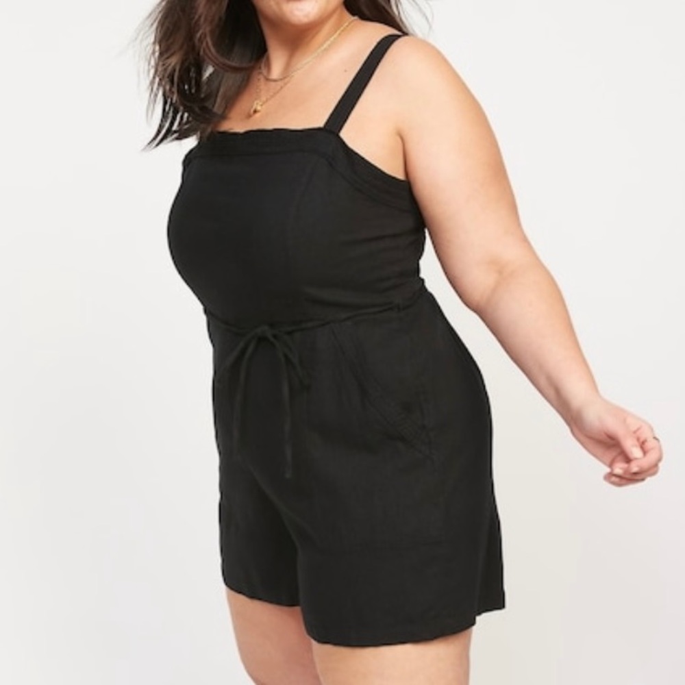 Old Navy black romper size XL